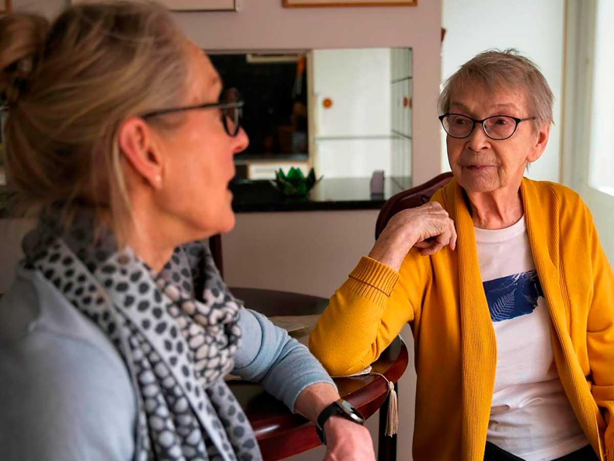 Vapaaehtoiseksi ikäihmiselle -peruskoulutus